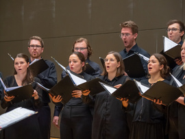 Auszeichnung: Verleihung der Otto-Jochum Medaille sowie der Staatlichen Anerkennung als Chorleiter*in im Laienmusizieren (Foto: Peter Mößmer)