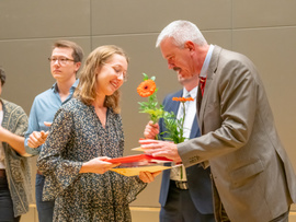 Auszeichnung: Verleihung der Otto-Jochum Medaille sowie der Staatlichen Anerkennung als Chorleiter*in im Laienmusizieren (Foto: Peter Mößmer)