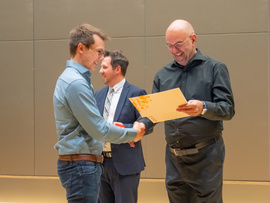 Auszeichnung: Verleihung der Otto-Jochum Medaille sowie der Staatlichen Anerkennung als Chorleiter*in im Laienmusizieren (Foto: Peter Mößmer)