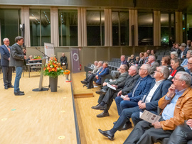 Auszeichnung: Verleihung der Otto-Jochum Medaille sowie der Staatlichen Anerkennung als Chorleiter*in im Laienmusizieren (Foto: Peter Mößmer)