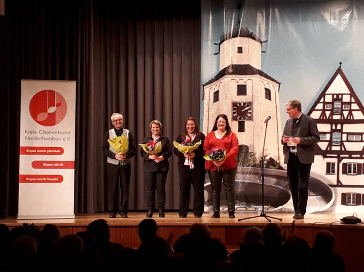 v.l.n.r.: Robert Krause, Iris Zausinger, Bettina Zengler, Beate Klein, Peter Müller (Foto: Hubert Weber)