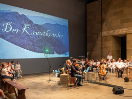 Chorklassentreffen: Singen aus voller Kehle (Foto: Peter Mößmer)